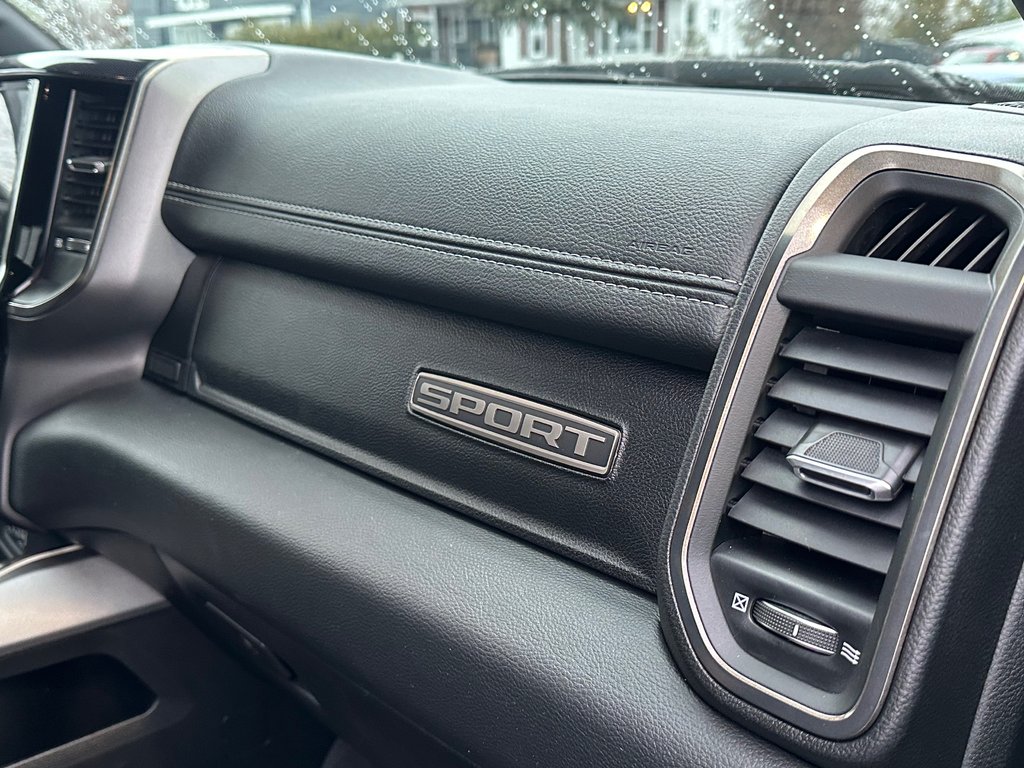 2020 Ram 1500 Sport 4X4 V8 CUIR NAVI SEULEMENT 068906 KM in St-Jean-Sur-Richelieu, Quebec - 14 - w1024h768px