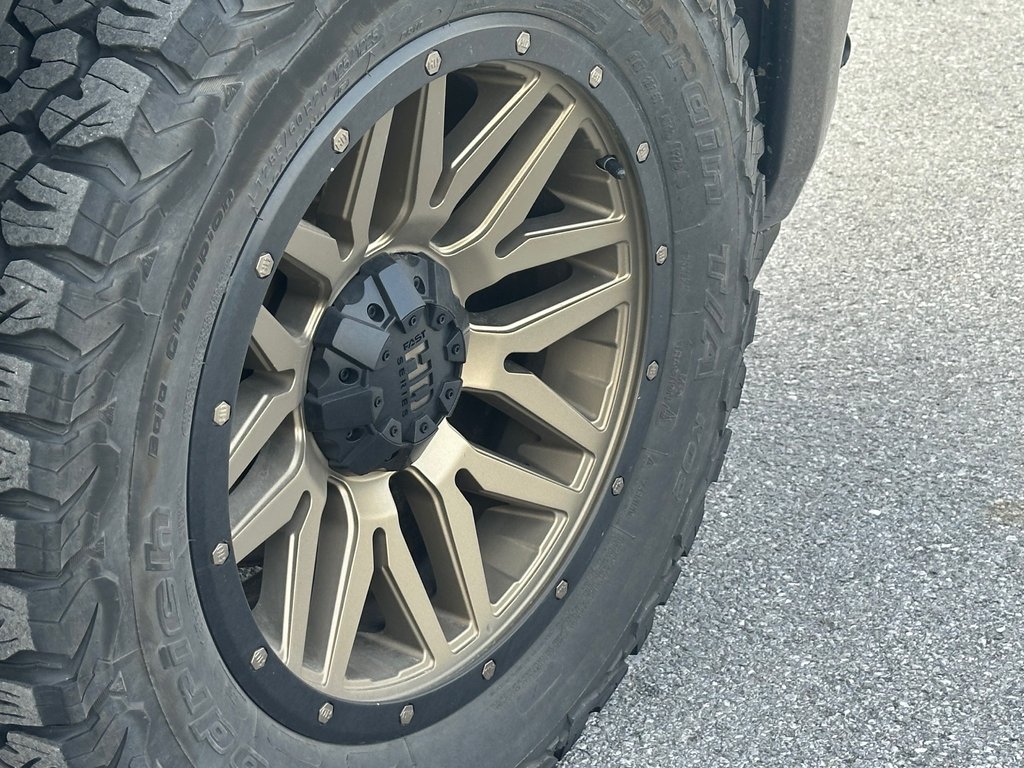 2021 Ram 1500 Sport CUIR HEMI 4X4 in St-Jean-Sur-Richelieu, Quebec - 12 - w1024h768px