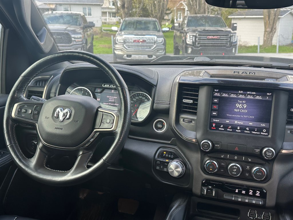 2021 Ram 1500 Sport CUIR HEMI 4X4 in St-Jean-Sur-Richelieu, Quebec - 14 - w1024h768px