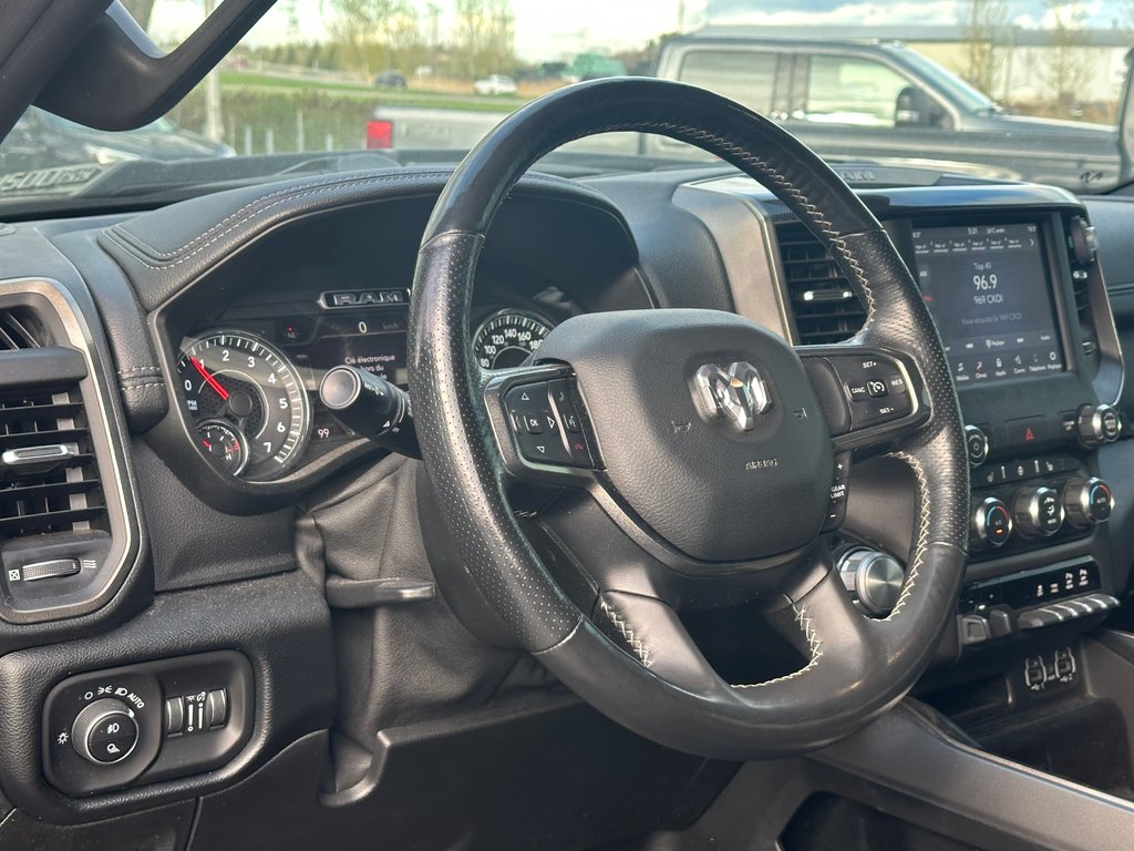 2021 Ram 1500 Sport CUIR HEMI 4X4 in St-Jean-Sur-Richelieu, Quebec - 15 - w1024h768px