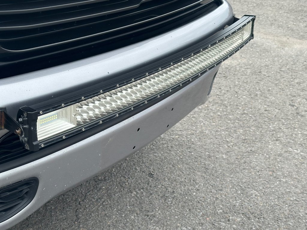 Ram 1500 Sport CUIR NAVIGATION HEMI 5.7 2022 à St-Jean-Sur-Richelieu, Québec - 12 - w1024h768px