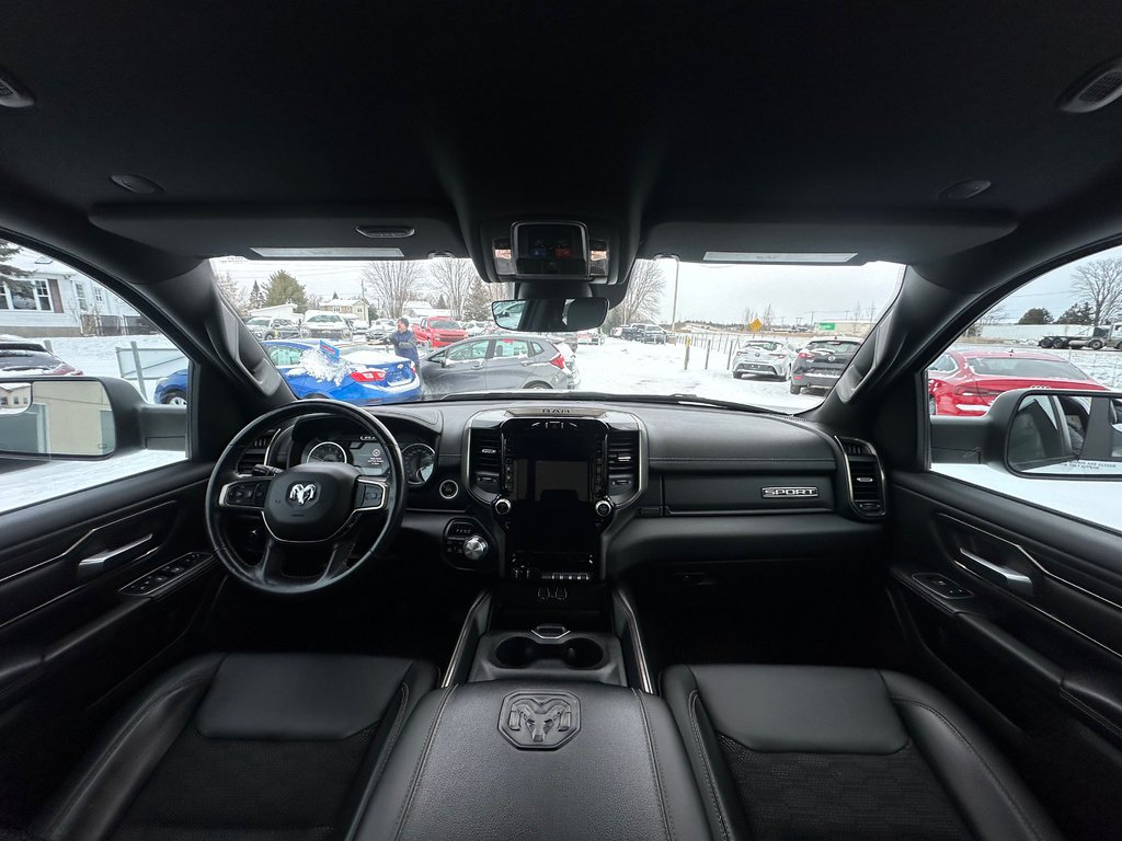 Ram 1500 Sport  CUIR NAVIGATION CREW HEMI 5.7 2022 à St-Jean-Sur-Richelieu, Québec - 15 - w1024h768px