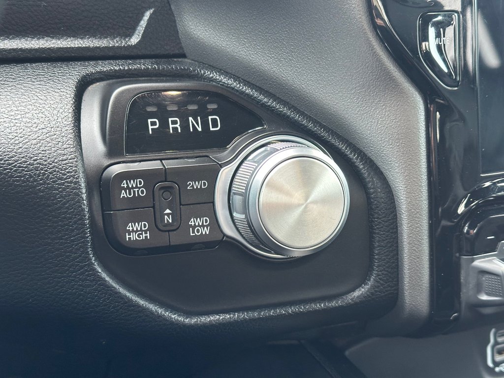 Ram 1500 Sport  CUIR NAVIGATION CREW HEMI 5.7 2022 à St-Jean-Sur-Richelieu, Québec - 21 - w1024h768px