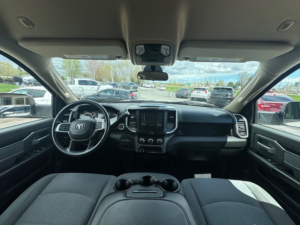 Ram 2500 Big Horn BOITE 8 PIEDS SEULEMENT 088357 KM 2019 à St-Jean-Sur-Richelieu, Québec - 15 - w1024h768px