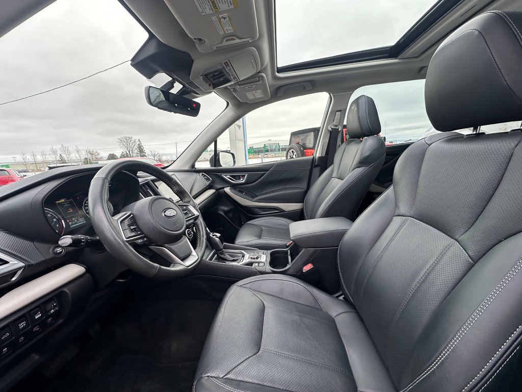 Subaru Forester Limited CUIR TOIT OUVRANT CRUISE ADAPTATIF 2023 à St-Jean-Sur-Richelieu, Québec - 16 - w1024h768px