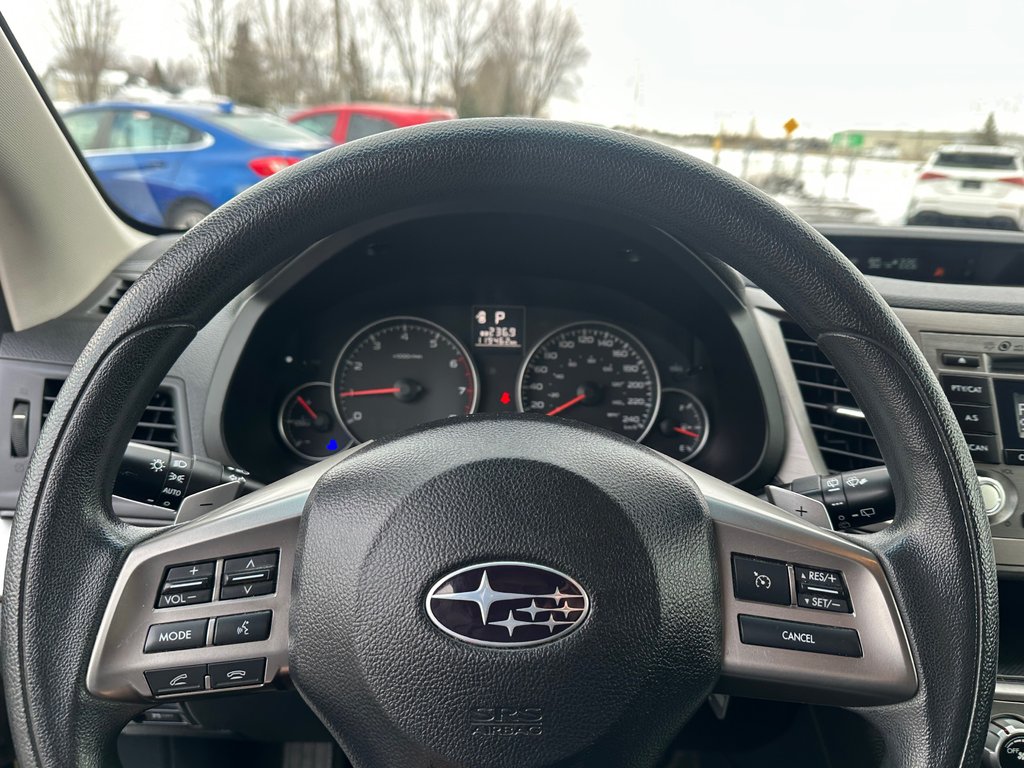 2014 Subaru Outback 2.5i Premium SIEGES CHAUFFANTS in St-Jean-Sur-Richelieu, Quebec - 16 - w1024h768px