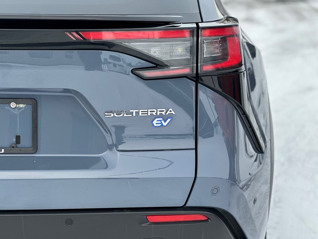 2023 Subaru Solterra PREMIUM SEULEMENT 031527 KM in St-Jean-Sur-Richelieu, Quebec - 10 - w1024h768px