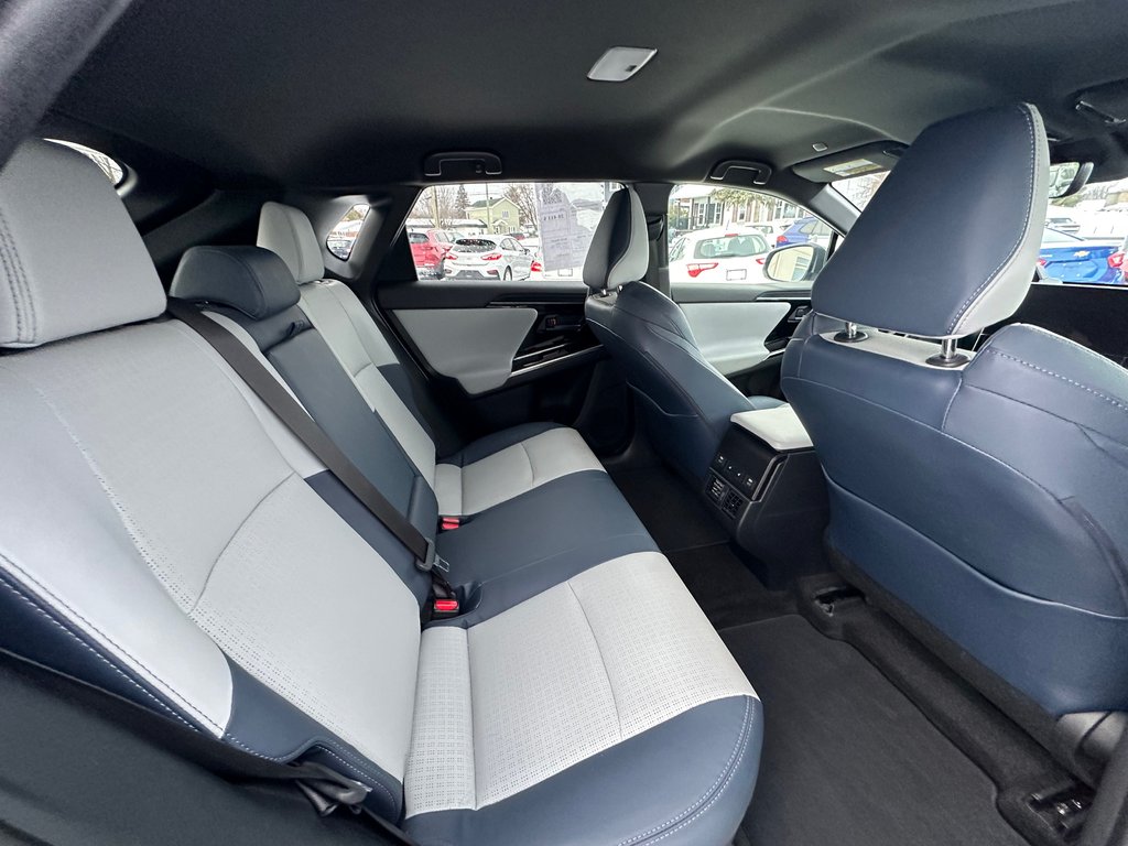 2023 Subaru Solterra PREMIUM SEULEMENT 031527 KM in St-Jean-Sur-Richelieu, Quebec - 16 - w1024h768px