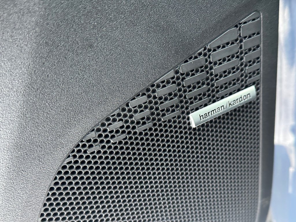 2023 Subaru Solterra PREMIUM SEULEMENT 031527 KM in St-Jean-Sur-Richelieu, Quebec - 24 - w1024h768px