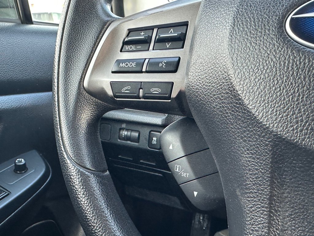 Subaru XV Crosstrek 2.0i SPORT 2014 à St-Jean-Sur-Richelieu, Québec - 23 - w1024h768px
