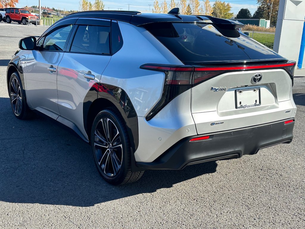 2023 Toyota BZ4X XLE CUIR TOIT PANO NAVIGATION AWD in St-Jean-Sur-Richelieu, Quebec - 6 - w1024h768px