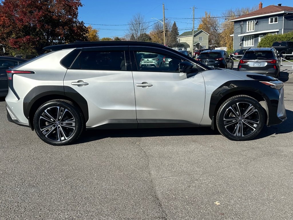 2023 Toyota BZ4X XLE CUIR TOIT PANO NAVIGATION AWD in St-Jean-Sur-Richelieu, Quebec - 11 - w1024h768px