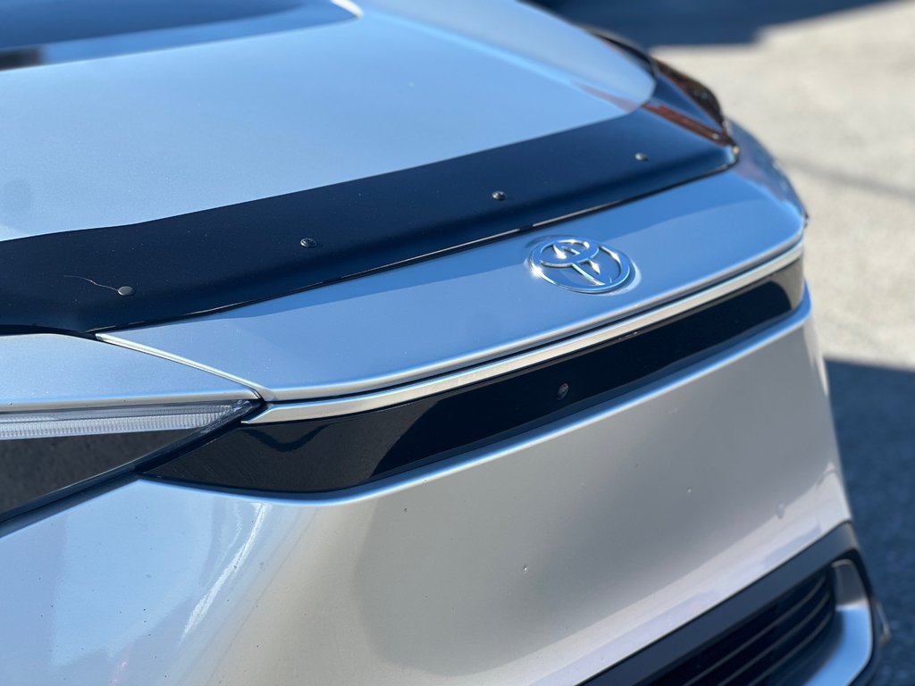 2023 Toyota BZ4X XLE CUIR TOIT PANO NAVIGATION AWD in St-Jean-Sur-Richelieu, Quebec - 9 - w1024h768px