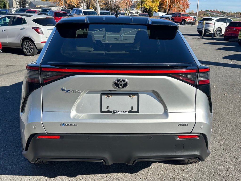 2023 Toyota BZ4X XLE CUIR TOIT PANO NAVIGATION AWD in St-Jean-Sur-Richelieu, Quebec - 5 - w1024h768px