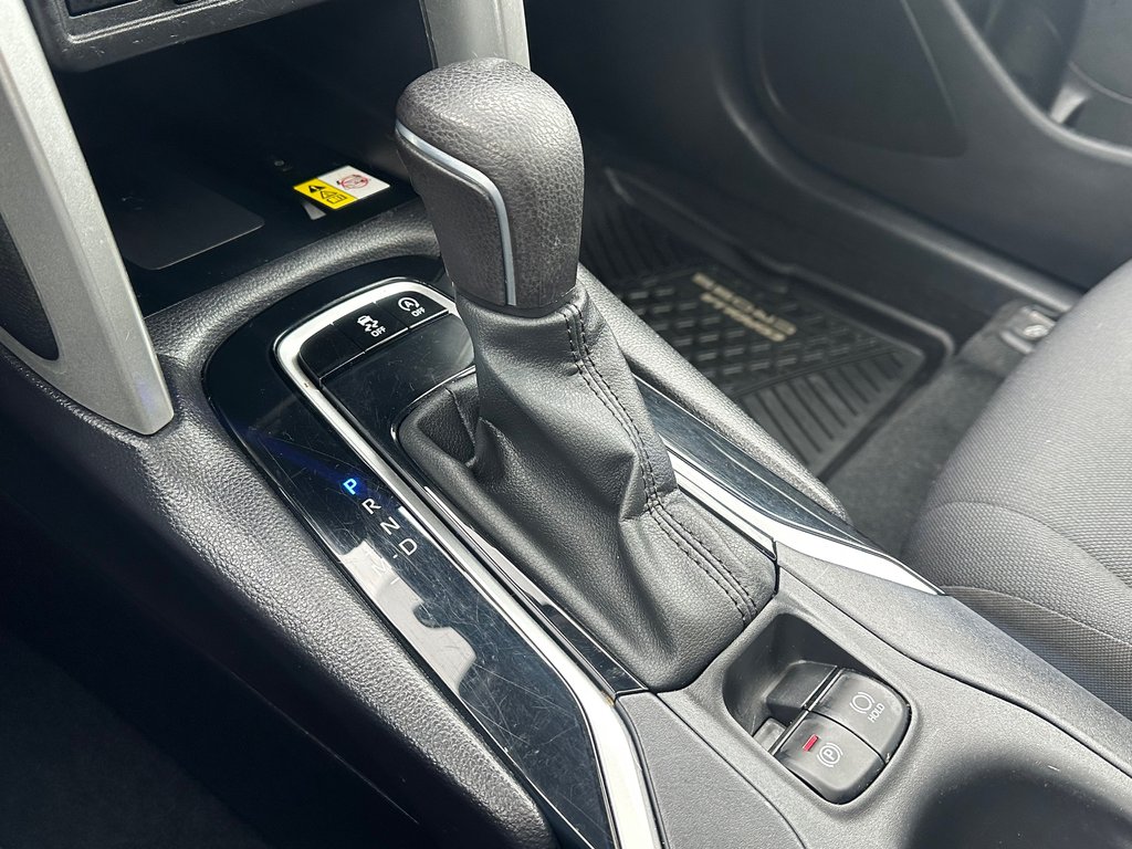 2022 Toyota Corolla Cross LE TOIT OUVRANT CRUISE ADAPTATIF in St-Jean-Sur-Richelieu, Quebec - 19 - w1024h768px