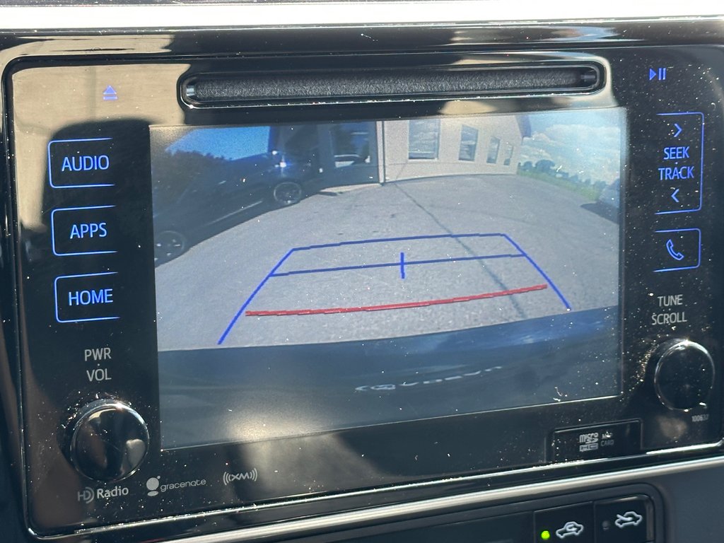 2017 Toyota Corolla XSE CUIR NAVIGATION TOIT OUVRANT in St-Jean-Sur-Richelieu, Quebec - 23 - w1024h768px