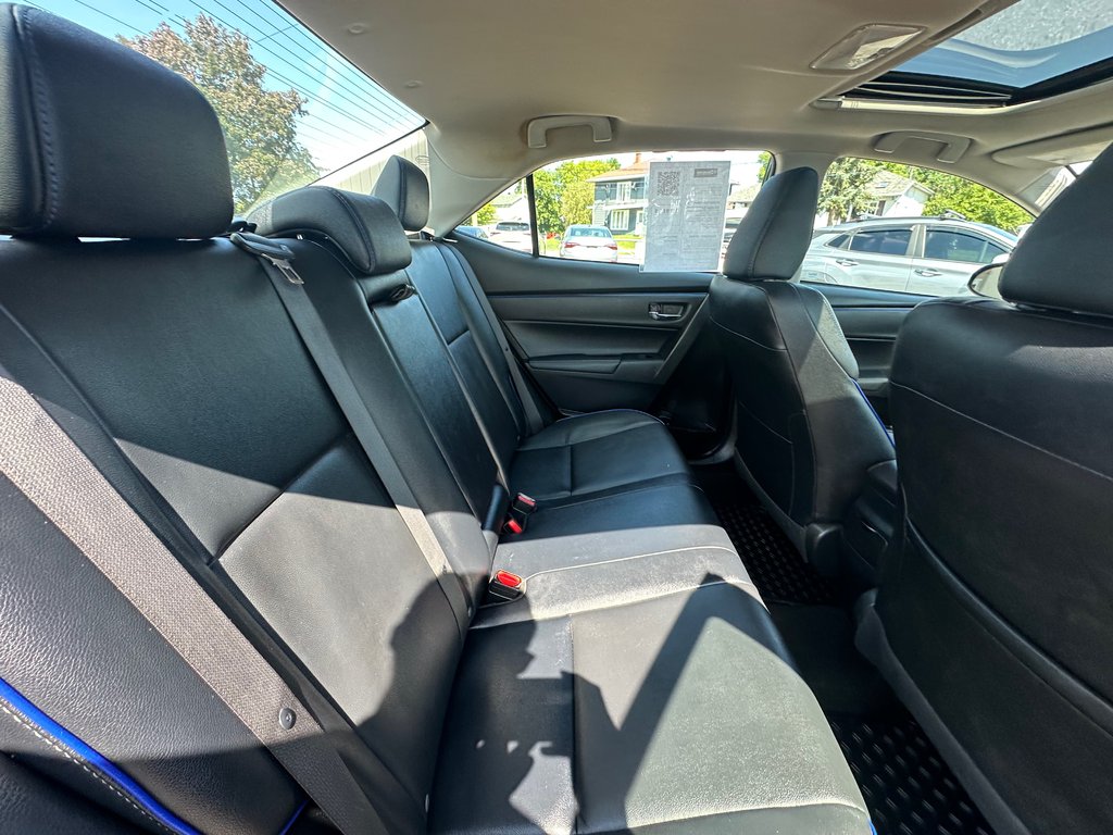2017 Toyota Corolla XSE CUIR NAVIGATION TOIT OUVRANT in St-Jean-Sur-Richelieu, Quebec - 13 - w1024h768px