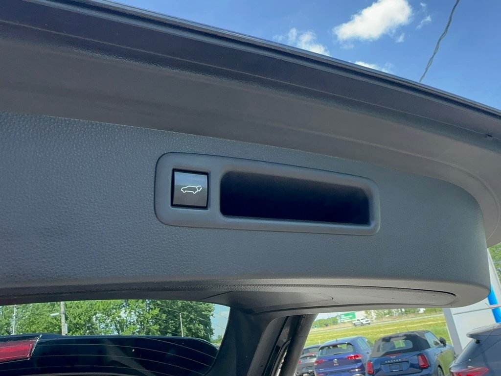 Toyota Highlander XSE AWD 7 PASSAGERS CUIR 2022 à St-Jean-Sur-Richelieu, Québec - 17 - w1024h768px
