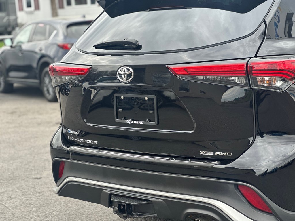 Toyota Highlander XSE AWD 7 PASSAGERS CUIR 2022 à St-Jean-Sur-Richelieu, Québec - 10 - w1024h768px