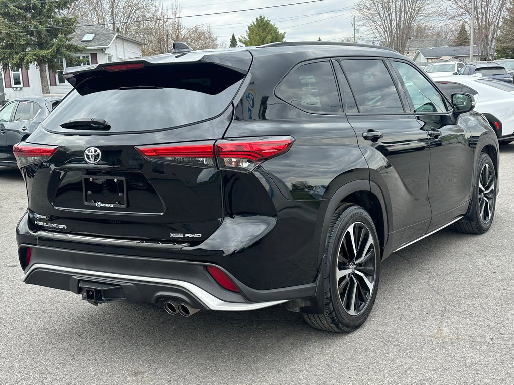 Toyota Highlander XSE AWD 7 PASSAGERS CUIR 2022 à St-Jean-Sur-Richelieu, Québec - 9 - w1024h768px