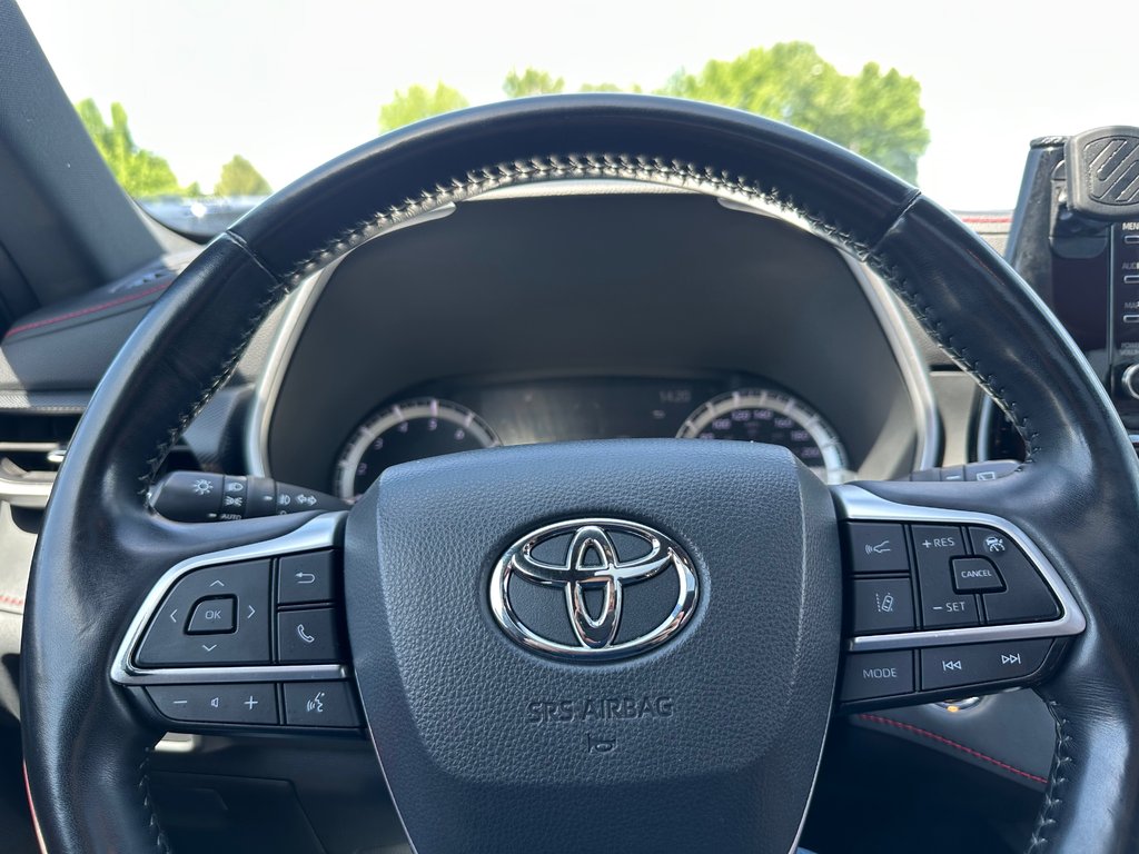 Toyota Highlander XSE AWD 7 PASSAGERS CUIR 2022 à St-Jean-Sur-Richelieu, Québec - 18 - w1024h768px