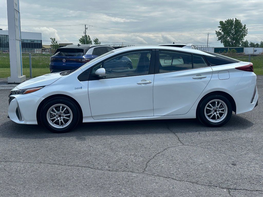 2022 Toyota PRIUS PRIME SEULEMENT 056963 KM in St-Jean-Sur-Richelieu, Quebec - 8 - w1024h768px