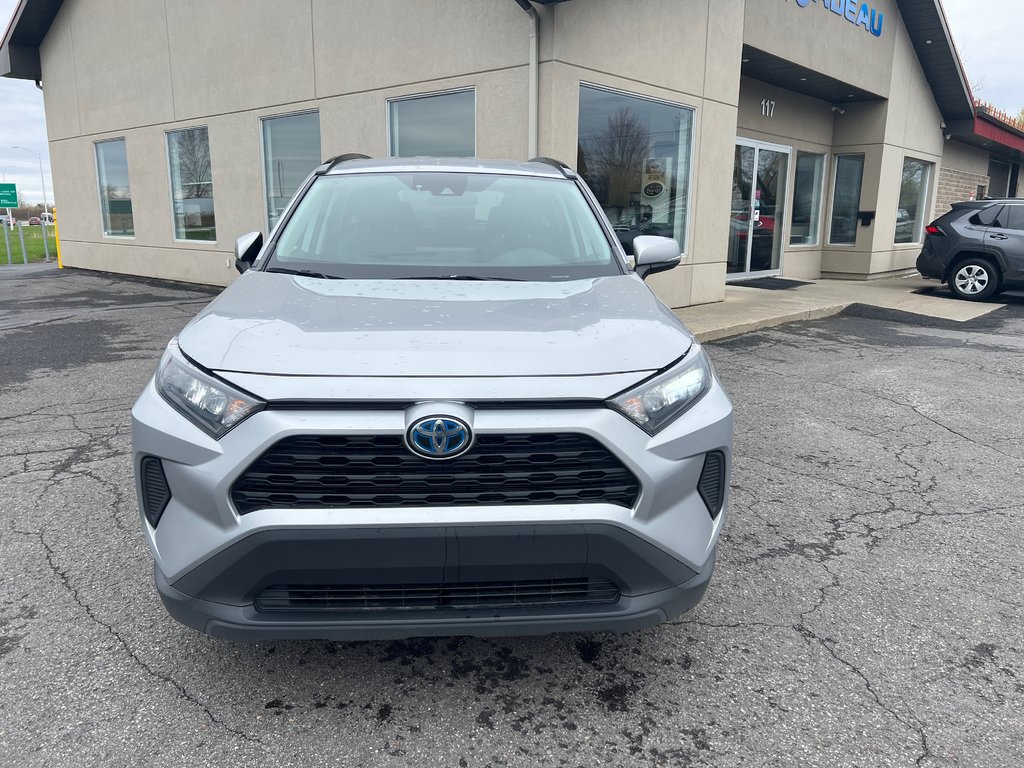 2019  RAV4 Hybrid LE AWD CRUISE ADAPT ANGLES MORTS in St-Jean-Sur-Richelieu, Quebec - 4 - w1024h768px