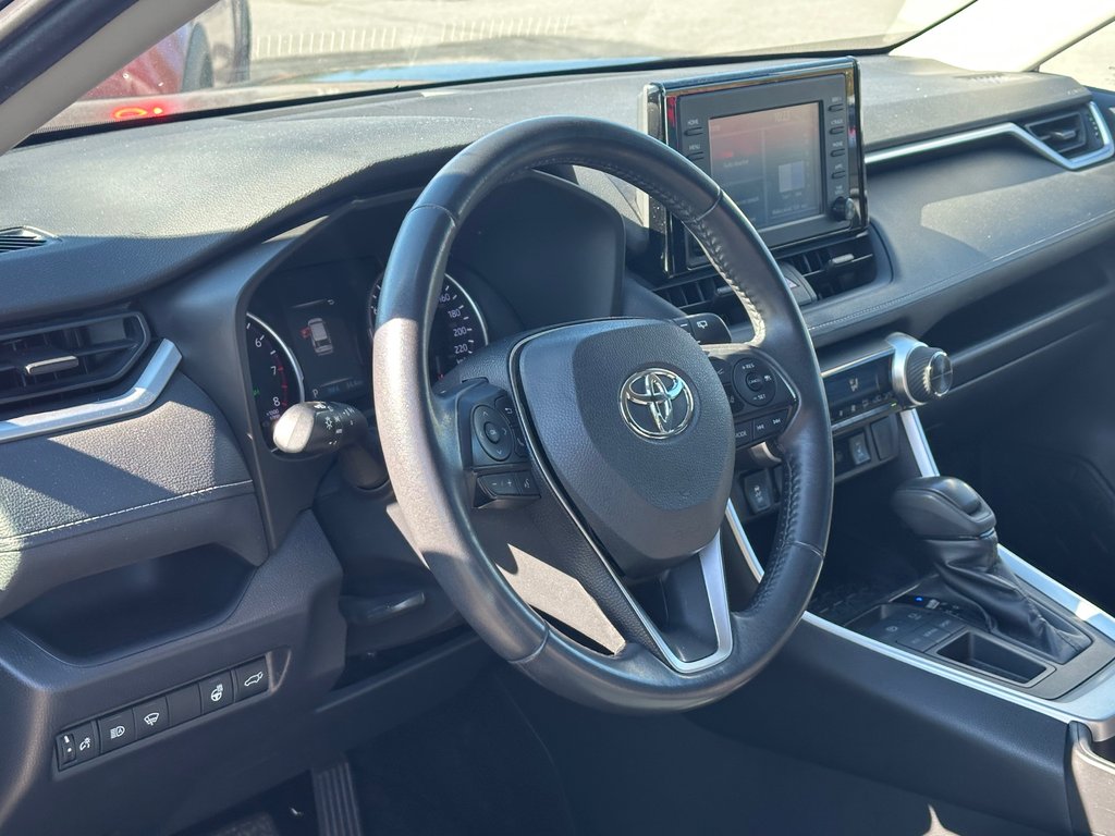 2019 Toyota RAV4 XLE TOIT OUVRANT in St-Jean-Sur-Richelieu, Quebec - 6 - w1024h768px