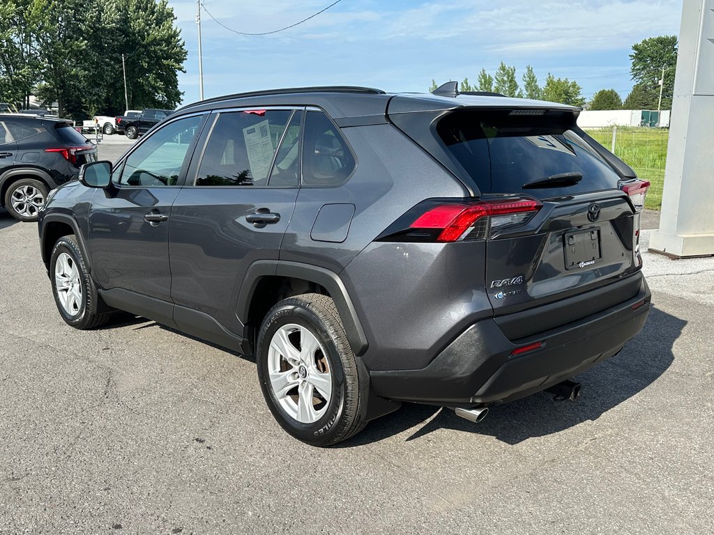 2019 Toyota RAV4 LE AWD SEULEMENT 075492 KM in St-Jean-Sur-Richelieu, Quebec - 5 - w1024h768px