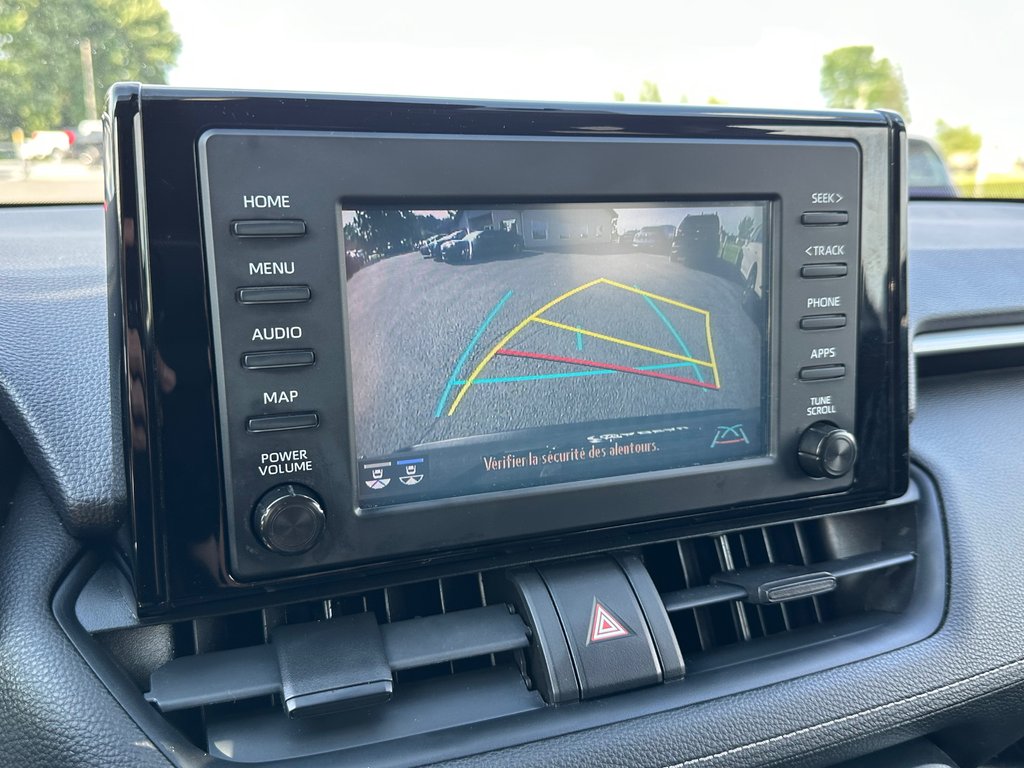 2019 Toyota RAV4 LE AWD SEULEMENT 075492 KM in St-Jean-Sur-Richelieu, Quebec - 21 - w1024h768px
