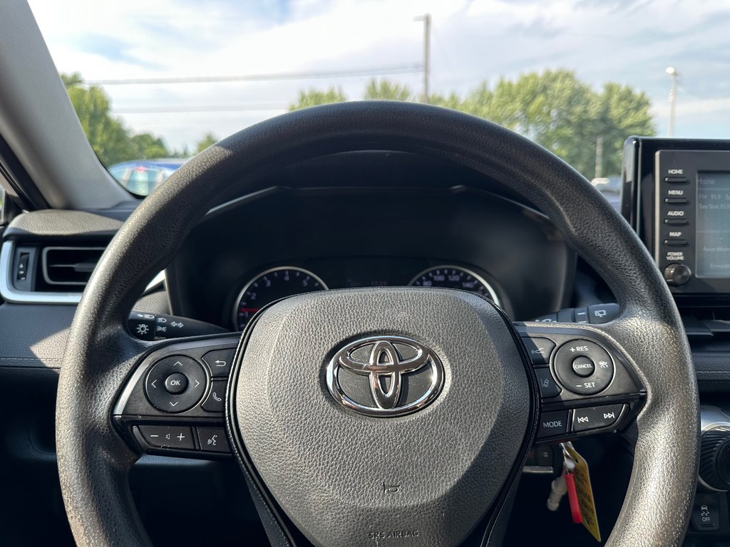 2019 Toyota RAV4 LE AWD SEULEMENT 075492 KM in St-Jean-Sur-Richelieu, Quebec - 16 - w1024h768px