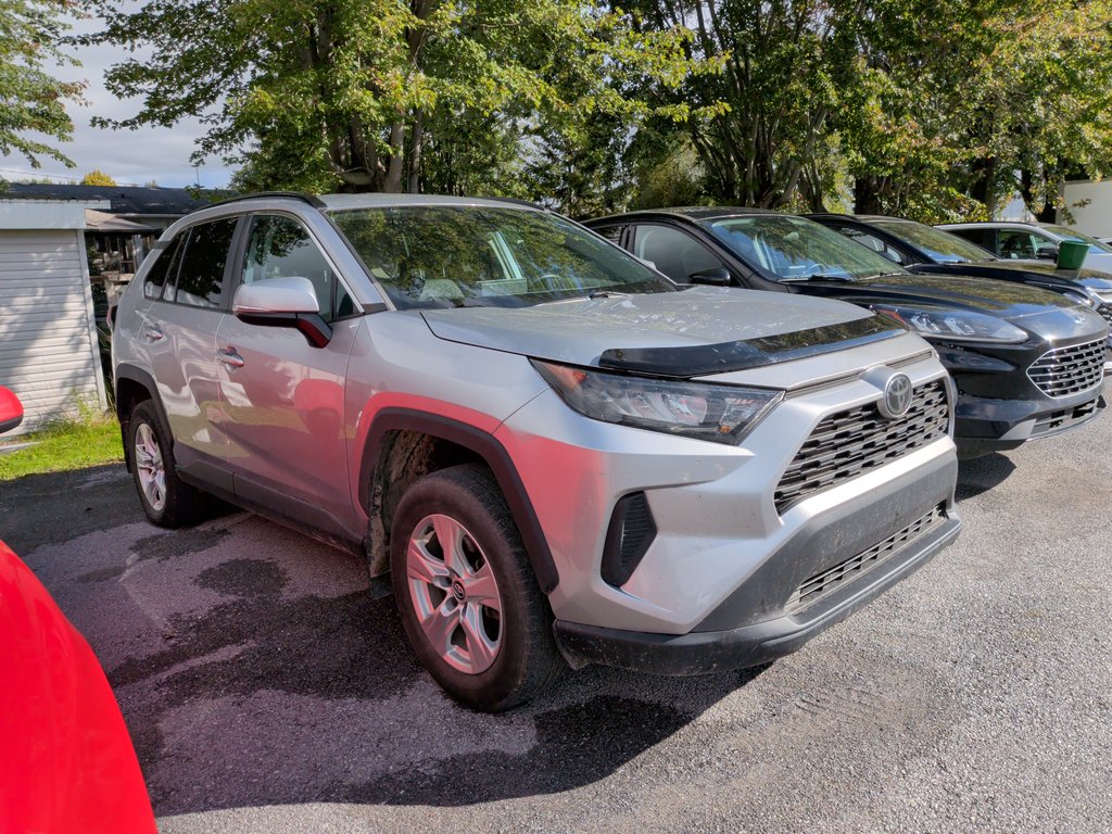 2019 Toyota RAV4 LE AWD SIEGES CHAUFFANTS ANGLES MORTS in St-Jean-Sur-Richelieu, Quebec - 1 - w1024h768px
