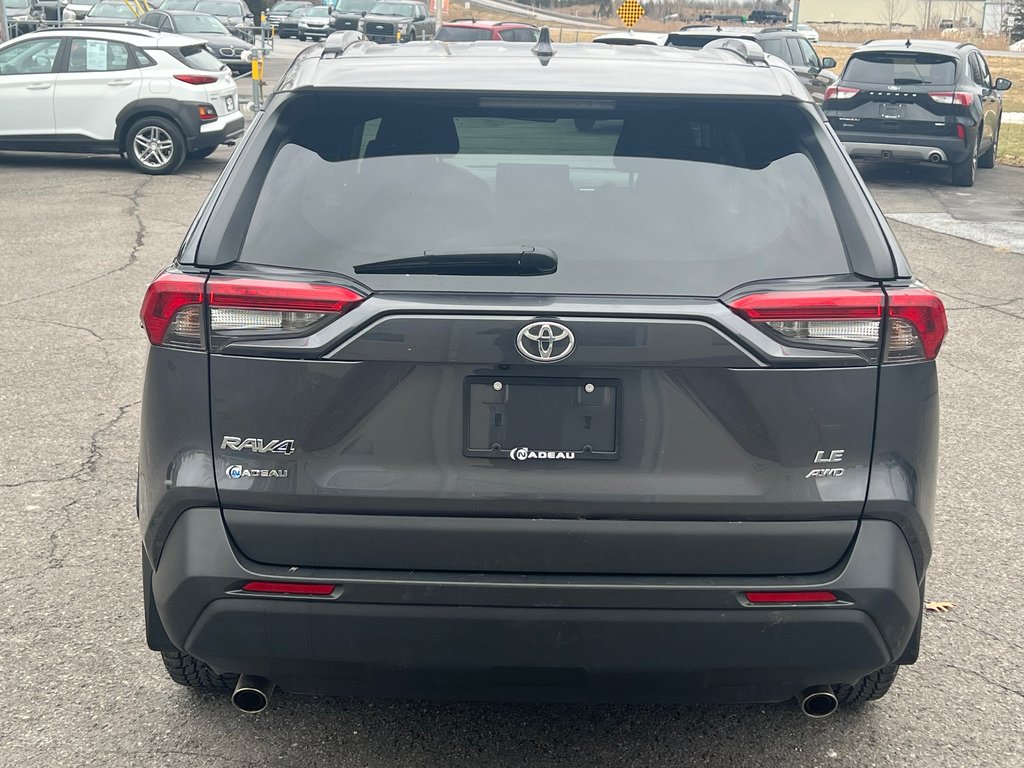 2020  RAV4 LE AWD APPLE CAR  ANGLES MORTS CAMERA in St-Jean-Sur-Richelieu, Quebec - 9 - w1024h768px