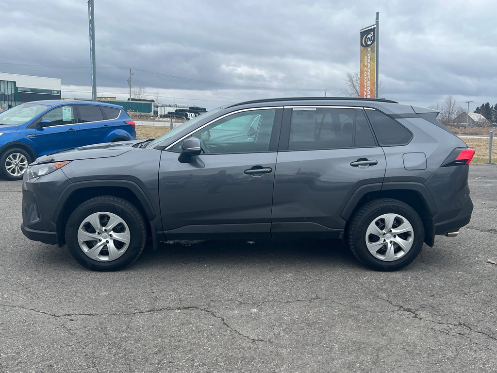 2020  RAV4 LE AWD APPLE CAR  ANGLES MORTS CAMERA in St-Jean-Sur-Richelieu, Quebec - 7 - w1024h768px