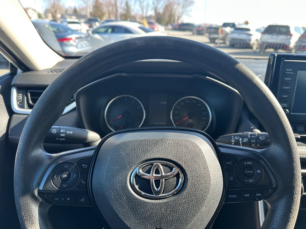 Toyota RAV4 LE AWD CRUISE ADAPTATIF 2021 à St-Jean-Sur-Richelieu, Québec - 18 - w1024h768px