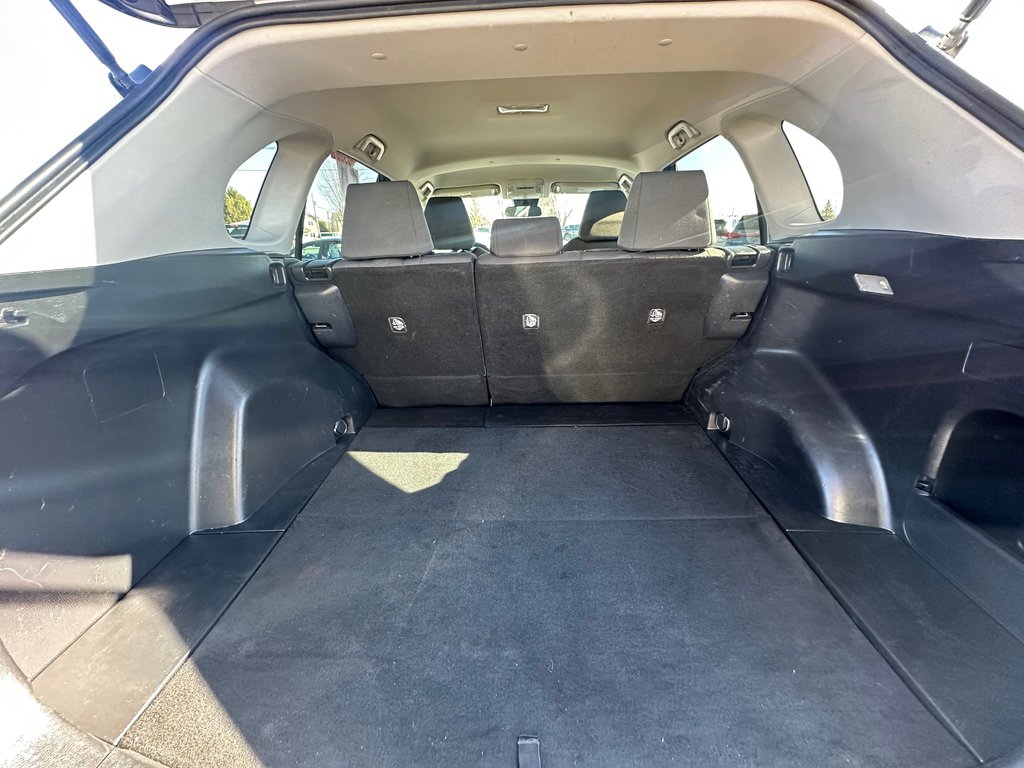 Toyota RAV4 LE AWD CRUISE ADAPTATIF 2021 à St-Jean-Sur-Richelieu, Québec - 13 - w1024h768px