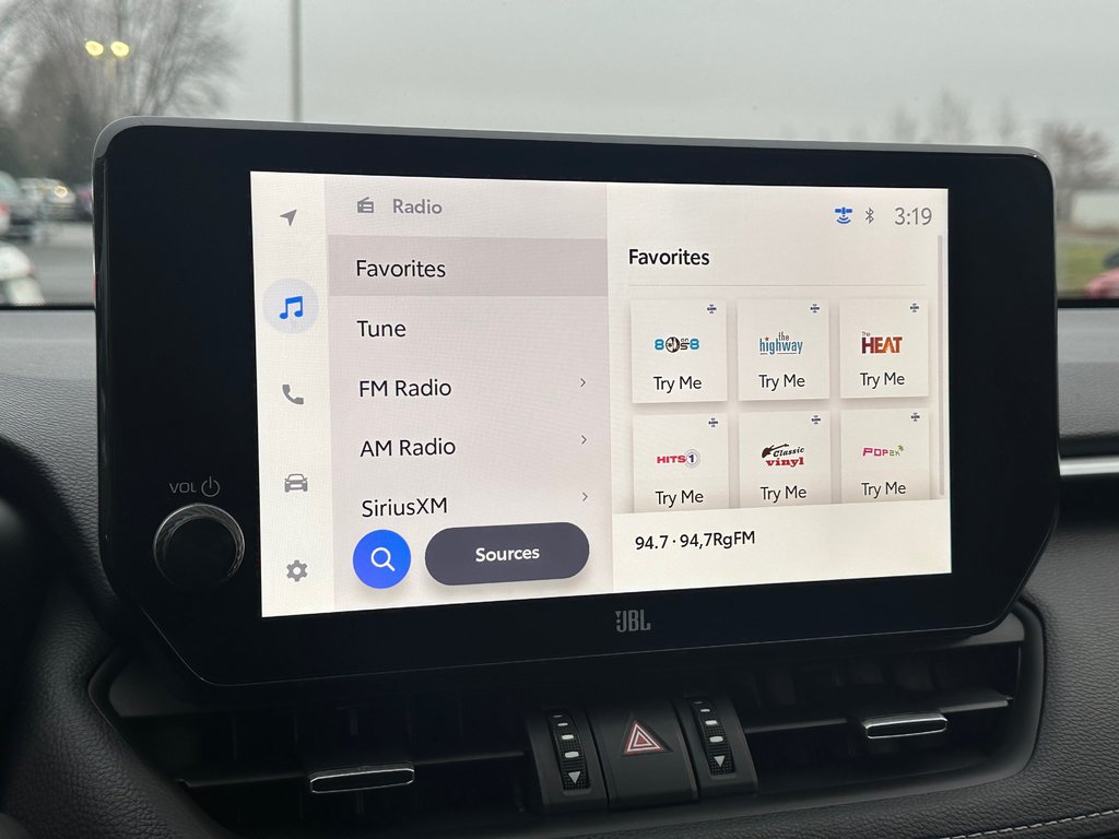 Toyota RAV4 Limited AWD CUIR NAVIGATION 2024 à St-Jean-Sur-Richelieu, Québec - 27 - w1024h768px