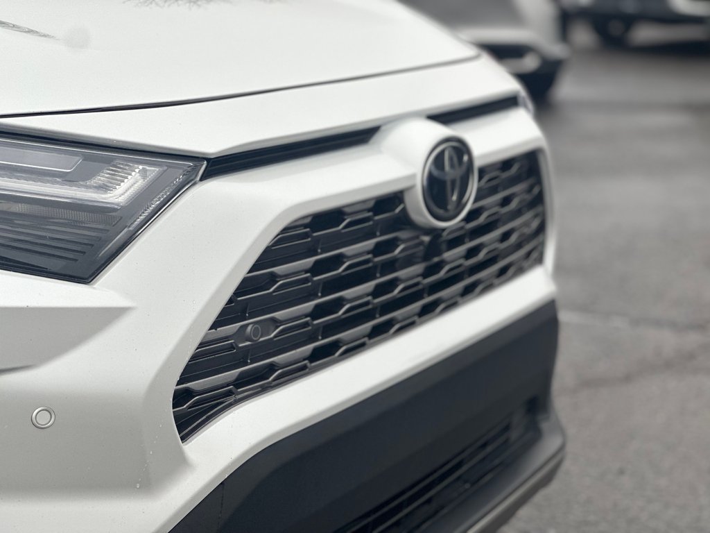 Toyota RAV4 Limited AWD CUIR NAVIGATION 2024 à St-Jean-Sur-Richelieu, Québec - 15 - w1024h768px