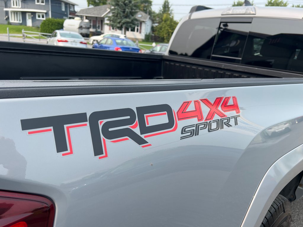 Tacoma SR5 TRD SPORT 4X4 CREW 2019 à St-Jean-Sur-Richelieu, Québec - 11 - w1024h768px