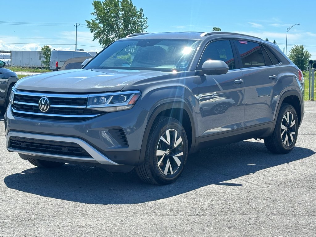2023 Volkswagen Atlas Cross Sport Comfortline AWD CUIR in St-Jean-Sur-Richelieu, Quebec - 6 - w1024h768px