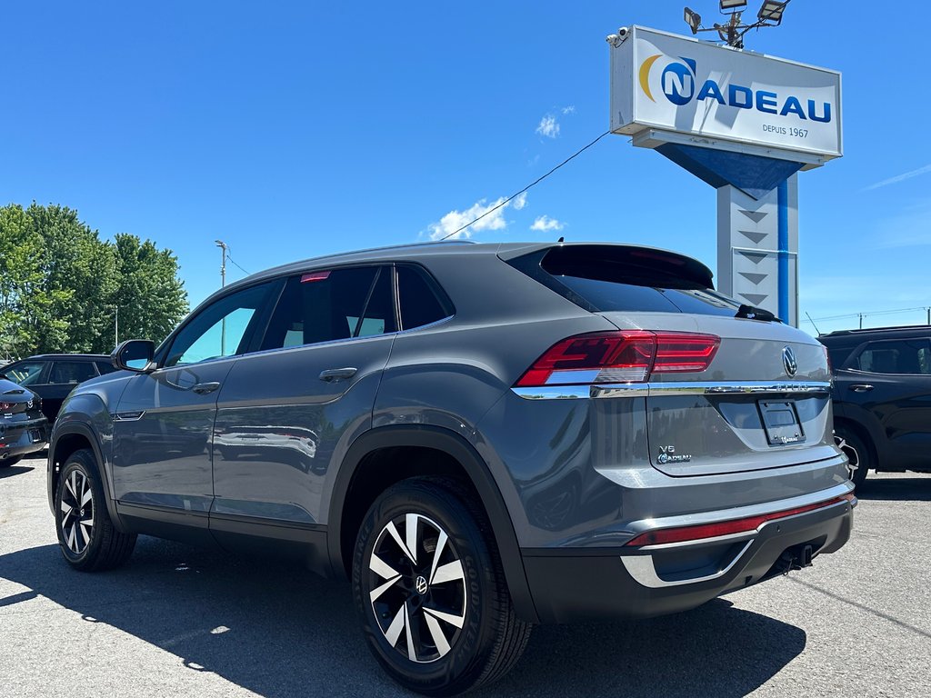 2023 Volkswagen Atlas Cross Sport Comfortline AWD CUIR in St-Jean-Sur-Richelieu, Quebec - 5 - w1024h768px