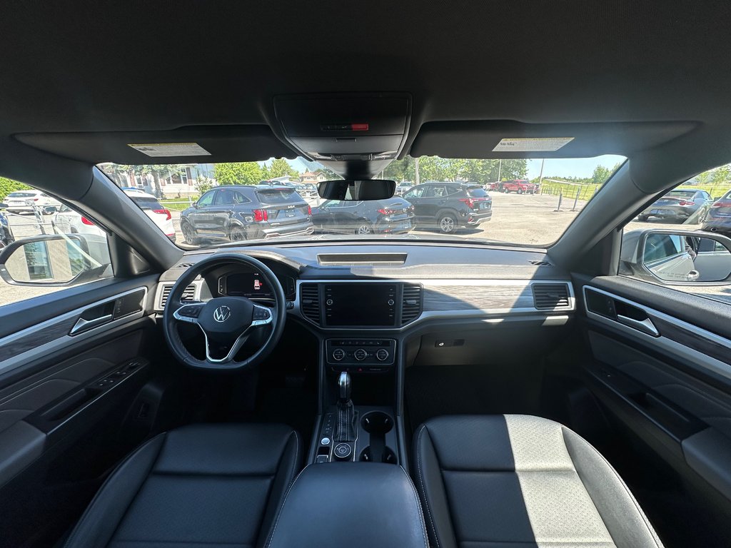 2023 Volkswagen Atlas Cross Sport Comfortline AWD CUIR in St-Jean-Sur-Richelieu, Quebec - 15 - w1024h768px