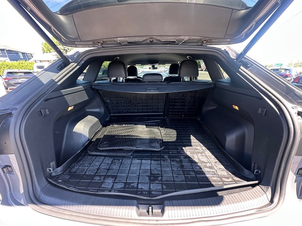 2023 Volkswagen Atlas Cross Sport Comfortline AWD CUIR in St-Jean-Sur-Richelieu, Quebec - 16 - w1024h768px