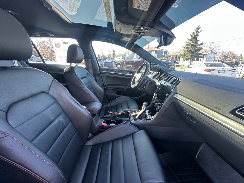 Volkswagen Golf GTI CUIR NAVIGATION TOIT OUVRANT 2019 à St-Jean-Sur-Richelieu, Québec - 13 - w1024h768px