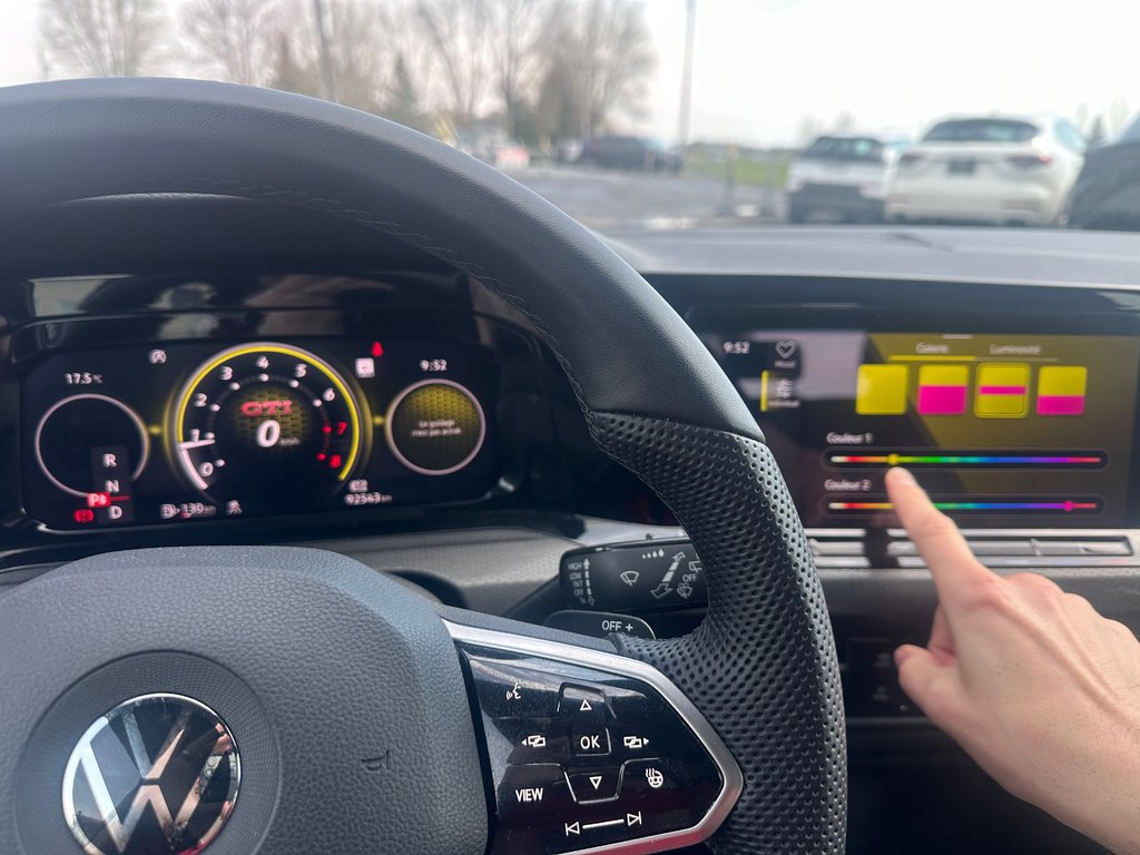 2022 Volkswagen Golf GTI Autobahn in St-Jean-Sur-Richelieu, Quebec - 31 - w1024h768px