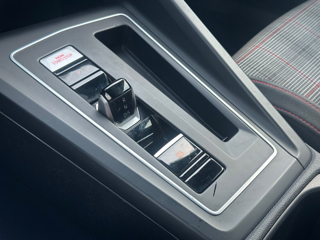 2022 Volkswagen Golf GTI Autobahn in St-Jean-Sur-Richelieu, Quebec - 20 - w1024h768px