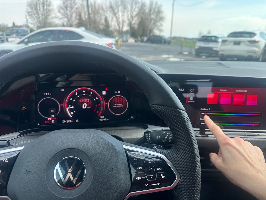 2022 Volkswagen Golf GTI Autobahn in St-Jean-Sur-Richelieu, Quebec - 32 - w1024h768px