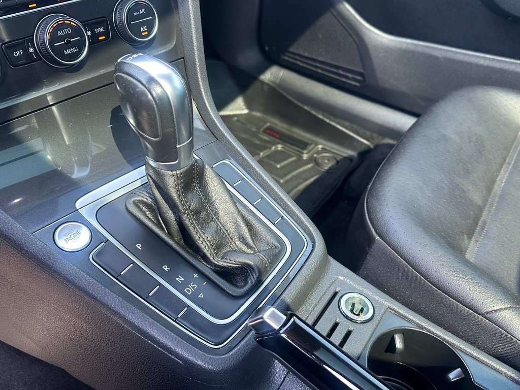 2019 Volkswagen Golf SportWagen HIGHLINE 4MOTION CUIR TOIT PANO in St-Jean-Sur-Richelieu, Quebec - 20 - w1024h768px
