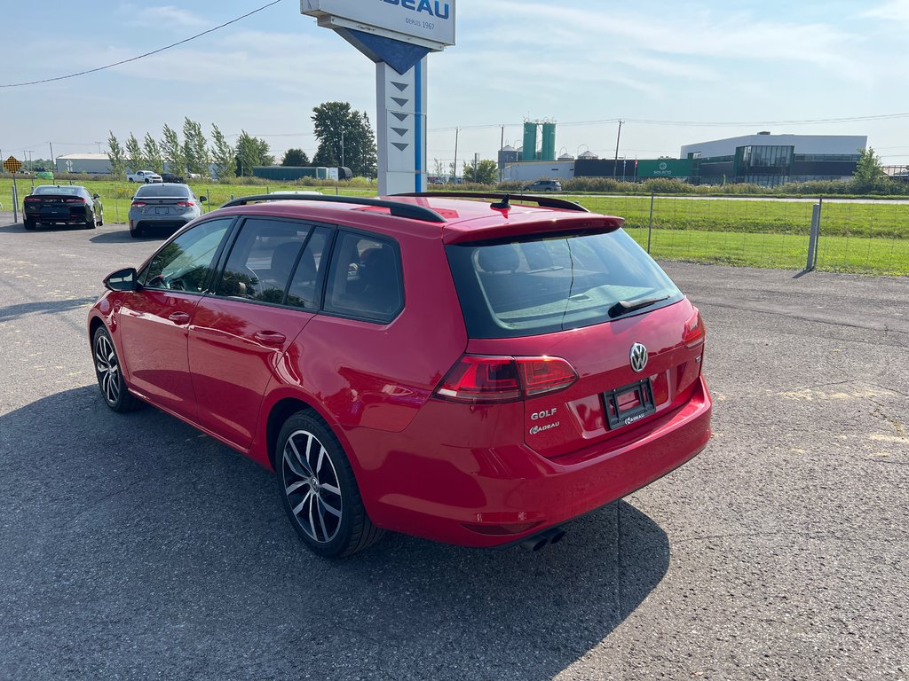 2016  Golf Sportwagon Comfortline CAMERA CUIR SIEGES CHAUFFANTS in St-Jean-Sur-Richelieu, Quebec - 7 - w1024h768px