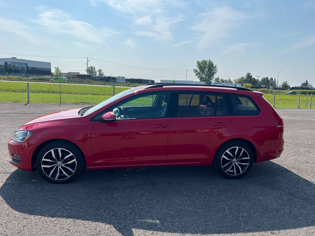 2016  Golf Sportwagon Comfortline CAMERA CUIR SIEGES CHAUFFANTS in St-Jean-Sur-Richelieu, Quebec - 6 - w1024h768px